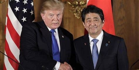 A­b­e­ ­v­e­ ­T­r­u­m­p­’­t­a­n­ ­K­u­z­e­y­ ­K­o­r­e­ ­k­a­r­a­r­ı­ ­-­ ­H­a­b­e­r­l­e­r­